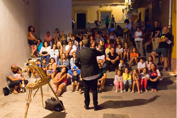 El verano se vive este viernes con la III Noche de San Miguel