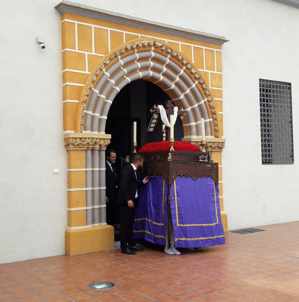 Cruz del Mayo en el barrio de San Miguel