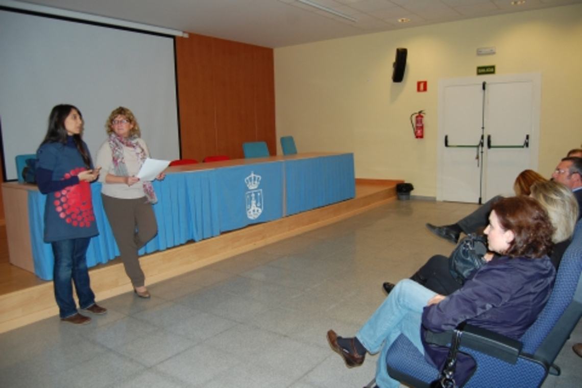 LA DELEGADA DE EDUCACIÓN PRESIDE EL ACTO DE INICIO DEL CURSO ESCOLAR DE LAS AMPAS