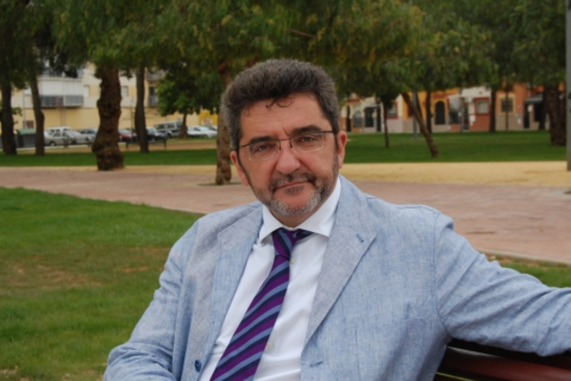 GUTIÉRREZ LIMONES EXIGE AL GOBIERNO CENTRAL QUE DIGA CUÁNDO SE ABRIRÁ EL SEGUNDO TRAMO DE LA SE-40