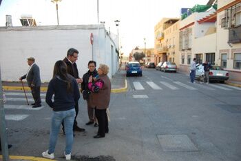 EL ALCALDE VISITA LAS ACTUACIONES URBANÍSTICAS REALIZADAS EN LOS CERCADILLOS