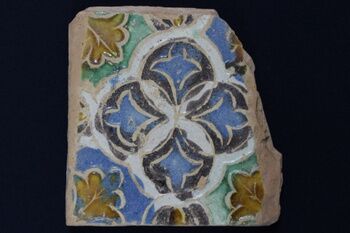PATRIMONIO PRESENTA UN CONJUNTO DE AZULEJOS DEL SIGLO XVI EN LA PIEZA DEL MES DE FEBRERO