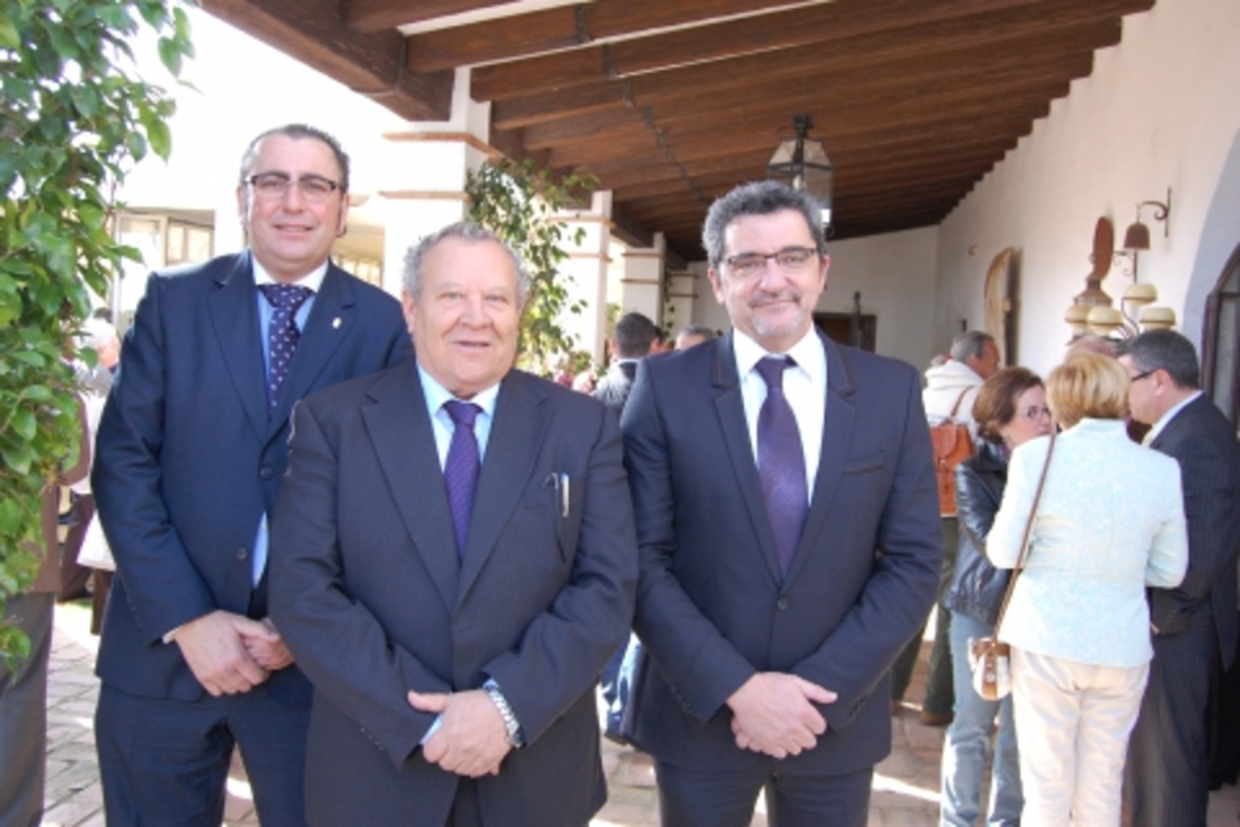 ALCALÁ SE VUELCA CON EL ALMUERZO BENÉFICO DE AFAR EN SU XXV ANIVERSARIO