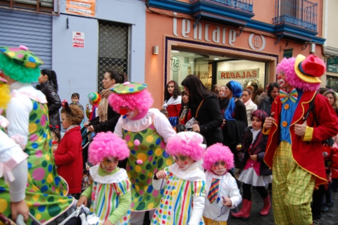 LOS DESFILES DE CARNAVAL PROTAGONIZAN LAS ACTIVIDADES DEL FIN DE SEMANA