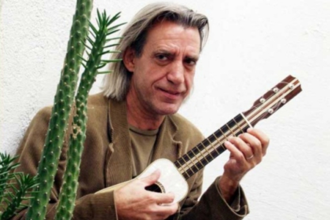ALCALÁ RECIBE ESTE SÁBADO AL CONOCIDO CANTAUTOR LUIS PASTOR