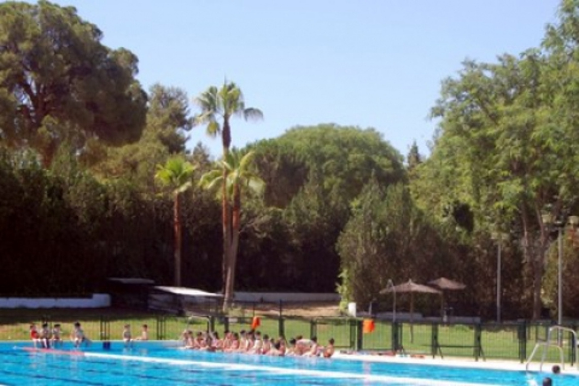 ABIERTAS LAS PREINSCRIPCIONES PARA CURSOS Y BONOS DE LA PISCINA MUNICIPAL DE VERANO