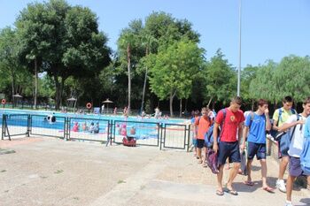 DEPORTE CIERRA EL VERANO CON UN RÉCORD DE MÁS DE 9.500 USUARIOS POR MES EN LA PISCINA MUNICIPAL DE SAN JUAN