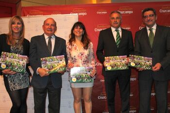 EL BETIS HACE SU MEJOR JUGADA CON LA ASOCIACIÓN ALCALAREÑA DE EDUCACIÓN ESPECIAL