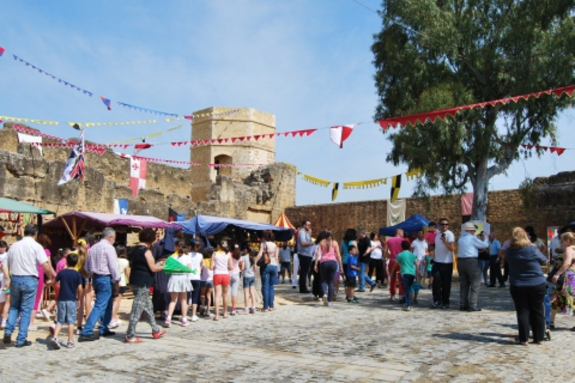 EL CASTILLO DE ALCALÁ CONTARÁ CON UNA PROGRAMACIÓN ESTABLE Y CONTINUADA PARA EL FOMENTO DEL TURISMO