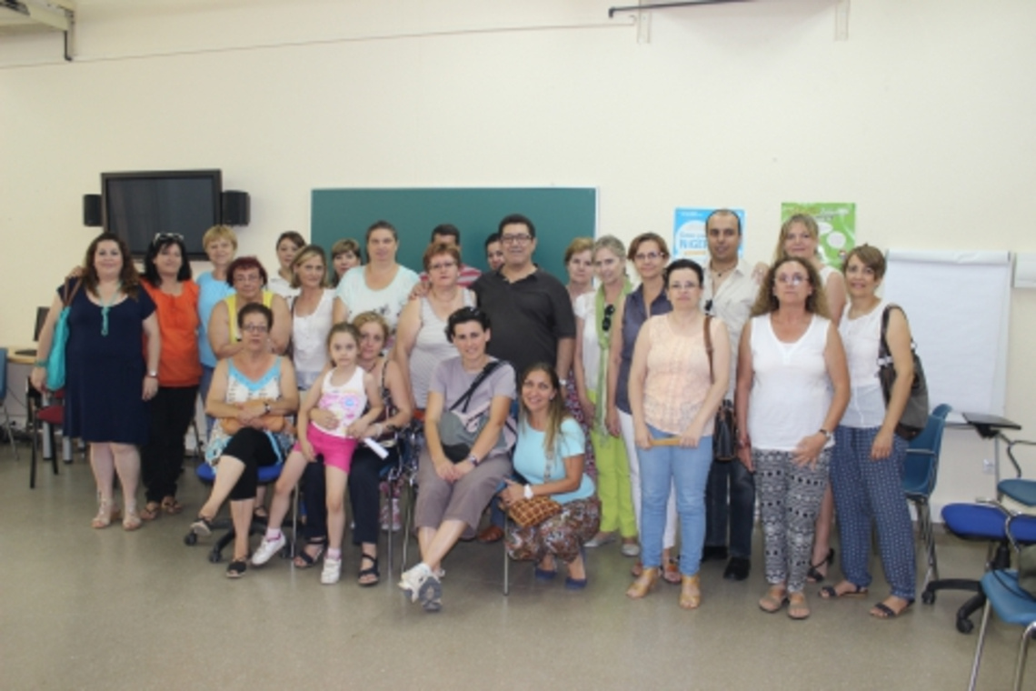 AUMENTAN EN ALCALÁ LAS FAMILIAS QUE SIENTAN LAS BASES DE SU CONVIVENCIA EN EL DIÁLOGO Y LA COMUNICACIÓN