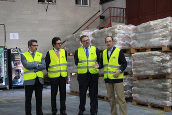 EL ALCALDE  VISITA LA EMPRESA ALCALAREÑA REFRACTARIOS ALFRAN  QUE CUMPLE 100 AÑOS A LA VANGUARDIA NACIONAL E INTERNACIONAL