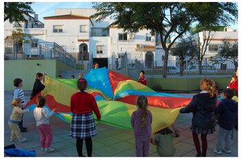 ESTRENADA LA PLAZA DE LAS MUJERES PANADERAS  TRAS LAS OBRAS DE REMODELACIÓN