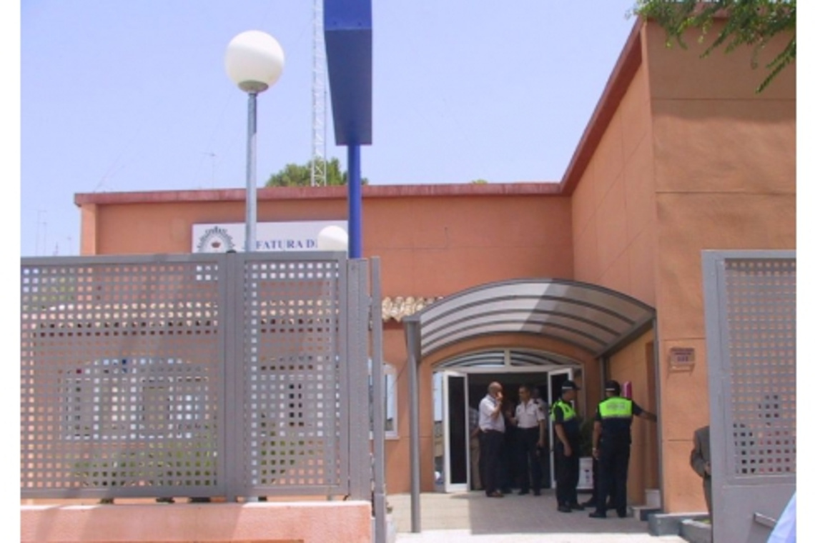 LA POLICÍA LOCAL DETIENE EN MENOS DE DOS HORAS AL AUTOR DE UN ROBO QUE TERMINA CONFESÁNDOLO