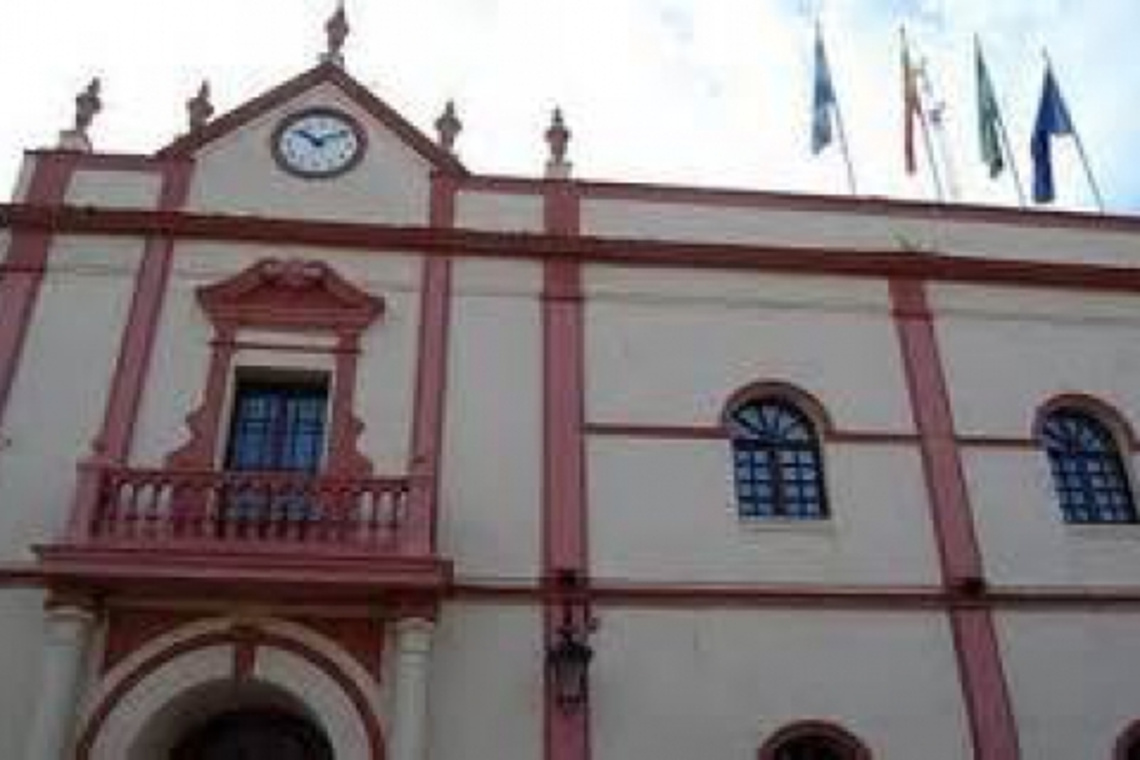 EL AYUNTAMIENTO PEDIRÁ A EMASESA DEMOLER LOS ANTIGUOS DEPÓSITOS DEL PARQUE NORTE PARA AMPLIAR Y REHABILITAR ESTE ESPACIO VERDE