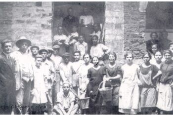 EL ARCHIVO MUNICIPAL REALIZA SU ESPECIAL HOMENAJE A LA MUJER TRABAJADORA