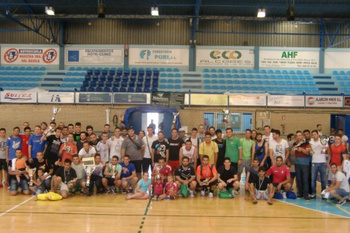 EL CONFITERÍA NTRA. SRA. ÁGUILA SE ADJUDICA EL XXX CAMPEONATO LOCAL DE FÚTBOL-SALA