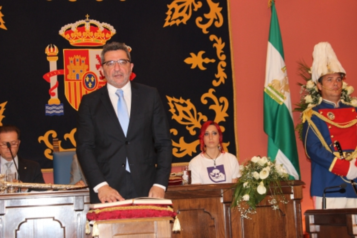 ANTONIO GUTIÉRREZ LIMONES ELEGIDO COMO ALCALDE DE ALCALÁ DE GUADAÍRA