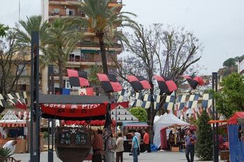 FIESTA MEDIEVAL EN EL CENTRO DE ALCALÁ