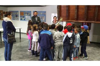 DIVULGANDO EL PASADO PANADERO ENTRE LOS ESCOLARES DE LA CIUDAD