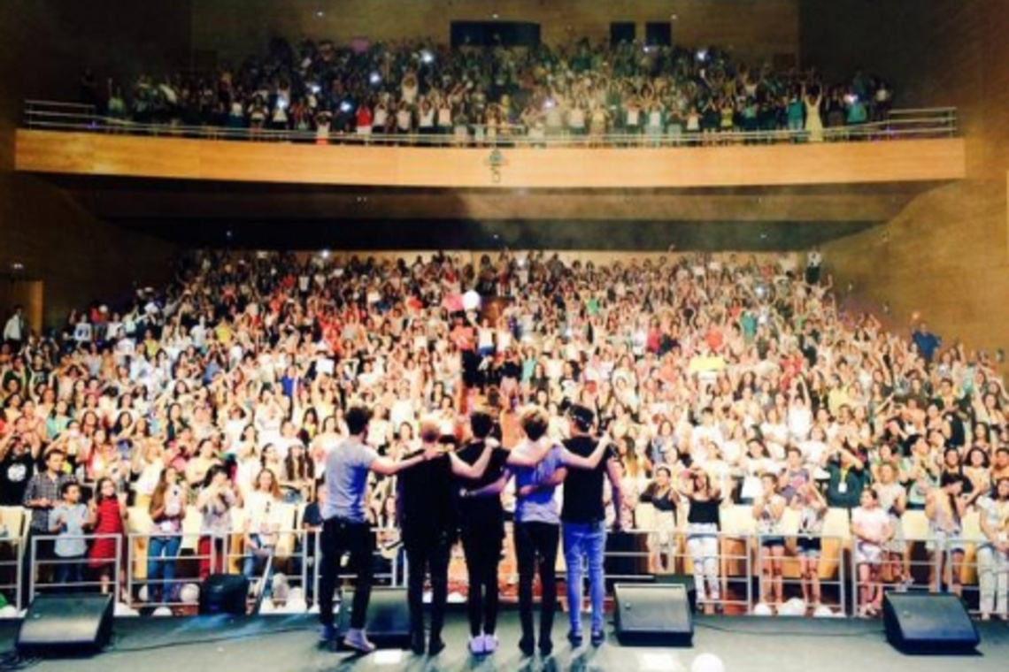AURYN LLENA EL RIBERAS DEL GUADAÍRA CON SU 'GHOST TOWN'