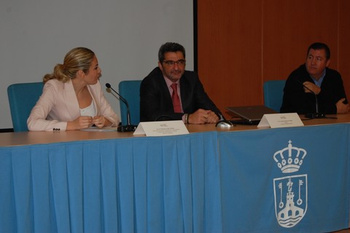ALCALÁ DE GUADAÍRA CENTRA LAS NUEVAS POLÍTICAS DE PARTICIPACIÓN CIUDADANA