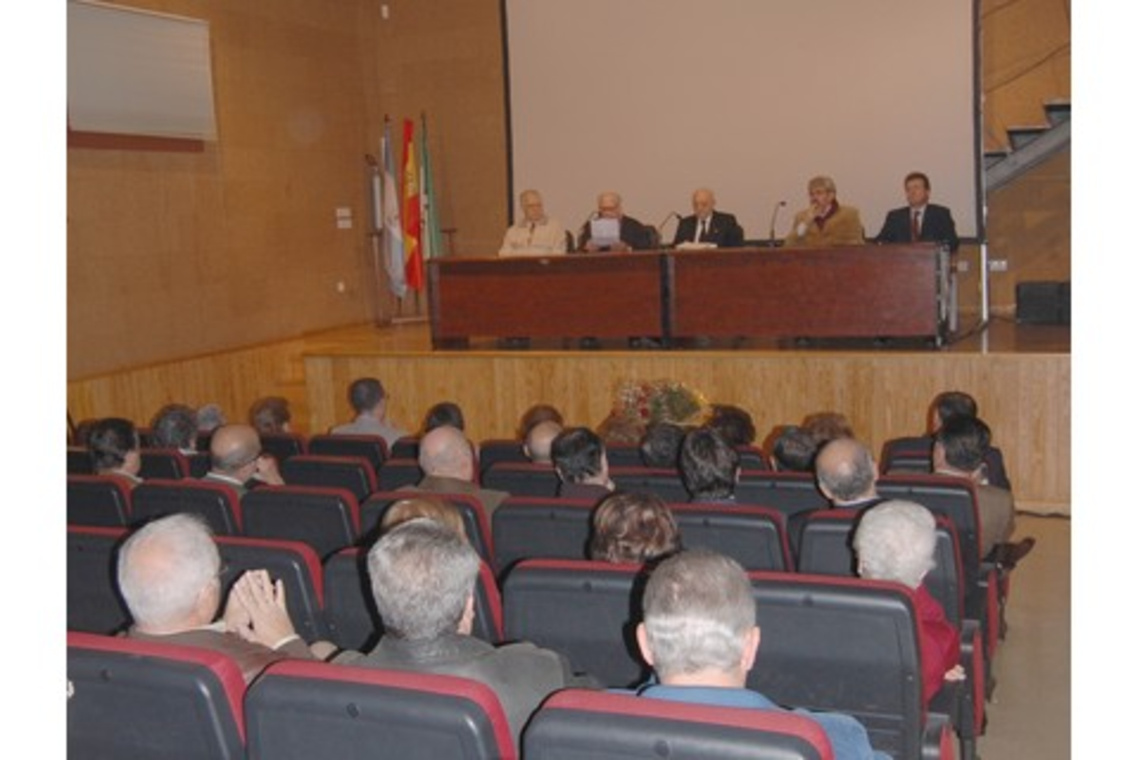 PRESENTADO EL LIBRO QUE RECOGE EL PATRIMONIO MATERIAL E INMATERIAL DE LA ALCALÁ DE LA SEGUNDA MITAD DEL SIGLO XX