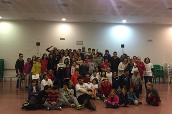 MENORES ALCALAREÑOS APRENDEN SOBRE SOSTENIBILIDAD CON LA GYMKANA DEL CONSEJO DE LA INFANCIA