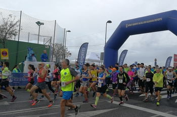 AMBIENTE DEPORTIVO EN LA II CARRERA POPULAR LOS MOLINOS