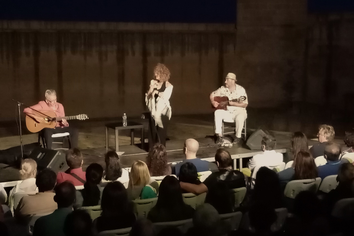 El Patio de la Sima se llenó de los evocadores sonidos del fado portugués. (Incluye vídeo)