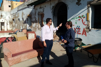 Comienzan los trabajos de limpieza y cerramiento de Villa Esperanza