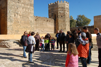 Vuelven las visitas guiadas mensuales al Castillo de Alcalá y el barrio de San Miguel
