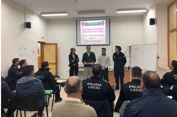 La Policía Local recibe formación para las pruebas de detección y control de drogas