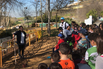 Semana de reforestación en el entorno de ribera con más de 230 escolares de Alcalá