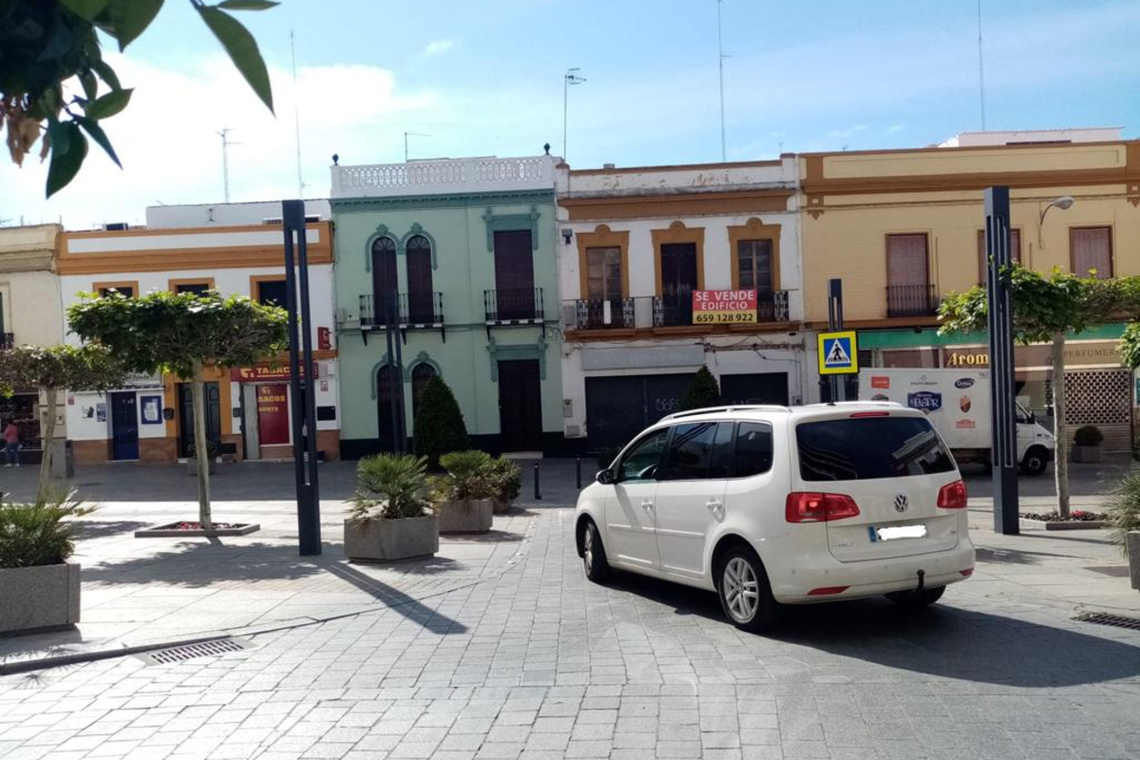 El Gobierno municipal diseña una nueva conexión viaria y más aparcamientos para facilitar el tráfico y revitalizar el comercio en la zona centro