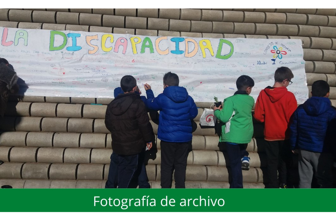 Alcalá celebra el Día de la Discapacidad recordando que somos “personas iguales con capacidades diferentes”