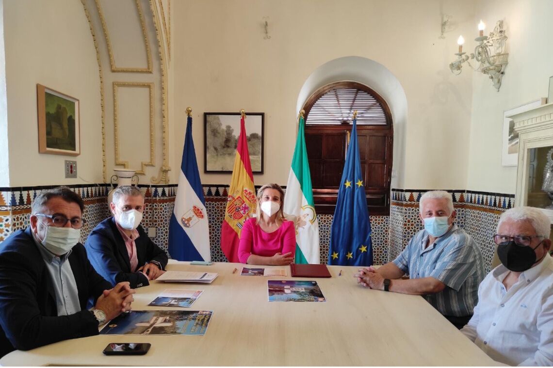El Ayuntamiento reafirma su compromiso para el fomento del flamenco en la ciudad con el apoyo al a Peña La Soleá