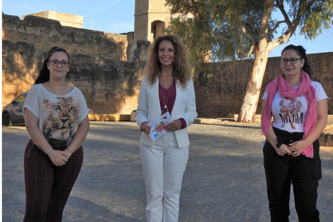 La delegación municipal de Juventud colabora con la AVV Tres Arcos para celebrar Halloween con un castillo del terror