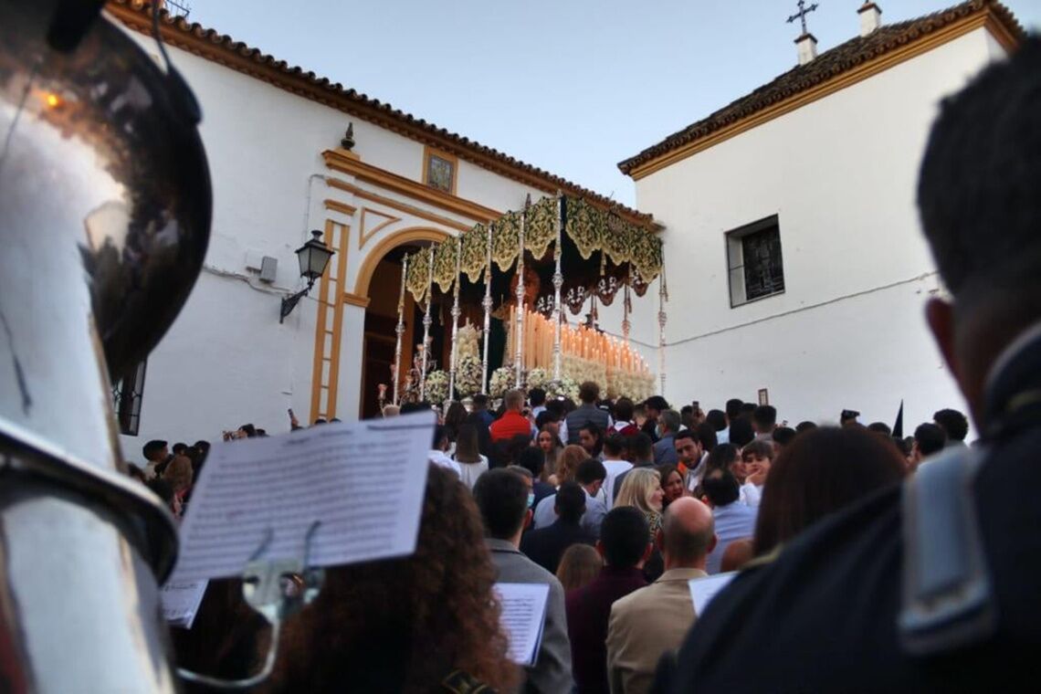 Gran esplendor con la mayor normalidad en la vuelta de las procesiones a las calles de Alcalá