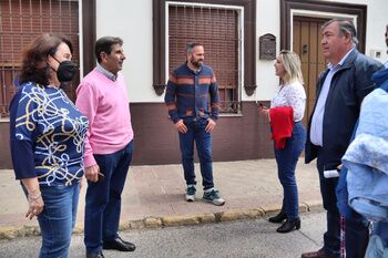 Mejoras urbanas en luminarias, jardinería y asfaltado en Antonio Mairena, la Cruz del Inglés y Calderón Ponce