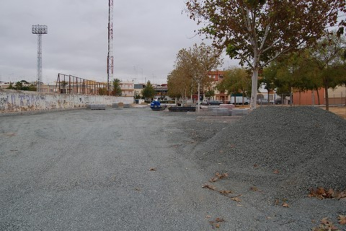 NUEVO APARCAMIENTO JUNTO AL ESTADIO DE FÚTBOL