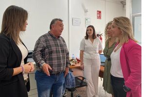 El pleno aprueba invertir el superávit municipal en ayudas a autónomos y un plan especial de empleo