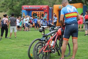 El parque del Dragón se convierte en un gran complejo deportivo con la celebración del Día del Deporte en la Naturaleza