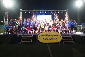 La Carrera Nocturna, una gran fiesta deportiva que llenó de ambiente las calles de Alcalá