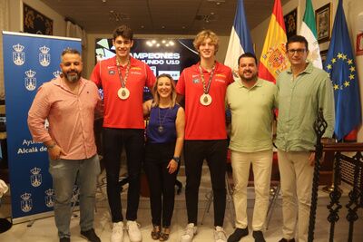 Reconocimiento a los deportistas alcalareños campeones del Mundo con la Selección Española de Baloncesto U19