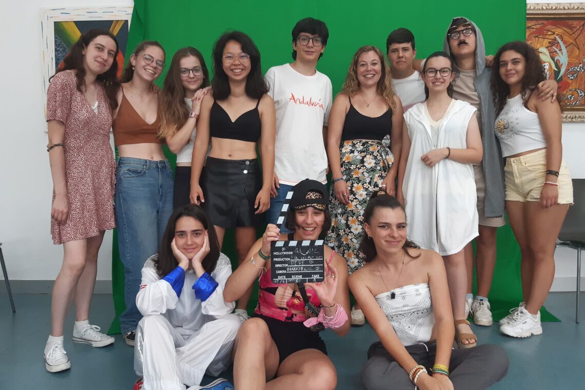 Los jóvenes de Alcalá experimentan con la realización de cine