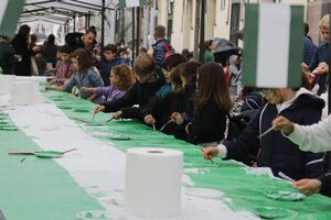 Alcalá celebra el Día de la Bandera Andaluza con la participación de más de mil niños