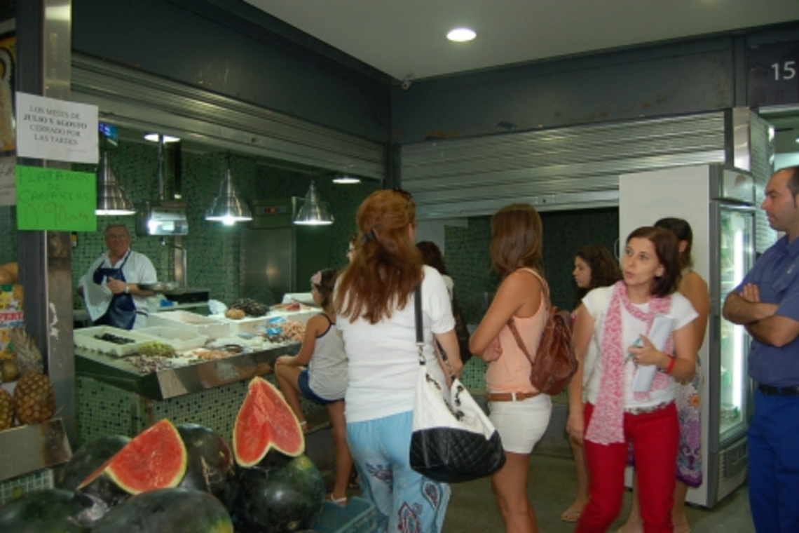 SESIONES INFORMATIVAS A EMPRENDEDORES INTERESADOS EN LA LICITACIÓN DE PUESTOS EN LA PLAZA MERCADO DE ALCALÁ