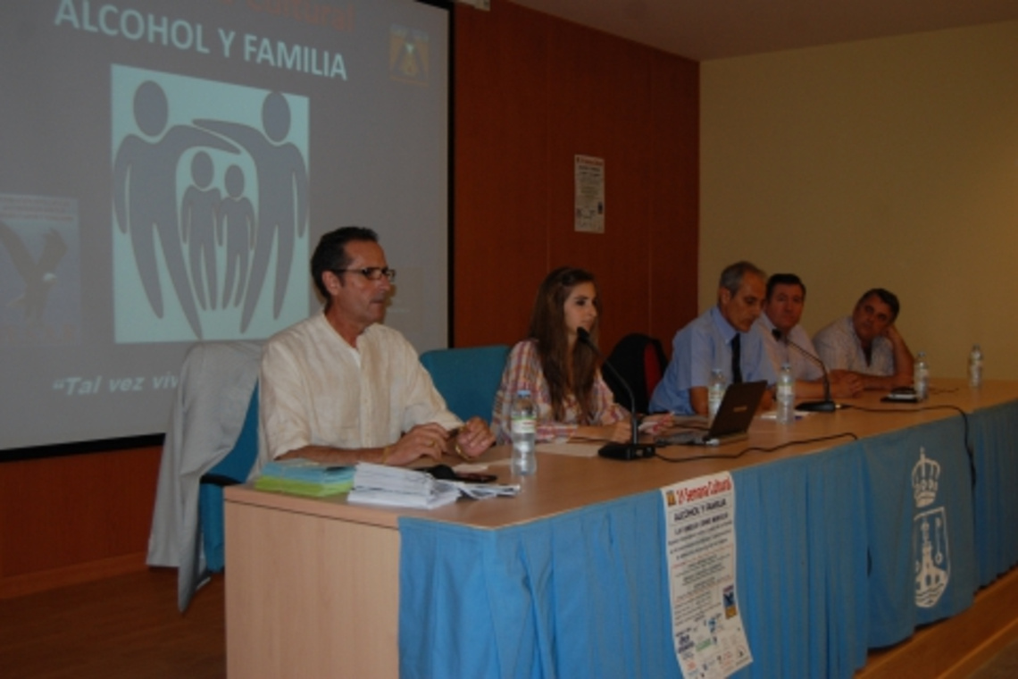 ALCALÁ DE GUADAÍRA CELEBRA LA PRIMERA SEMANA CULTURAL ALCOHOL Y FAMILIA