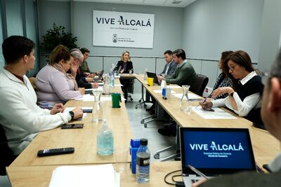 El consejo de administración de VIVE, la empresa de vivienda de Alcalá, aborda el plan de trabajo 2025 para impulsar viviendas a precio asequible
