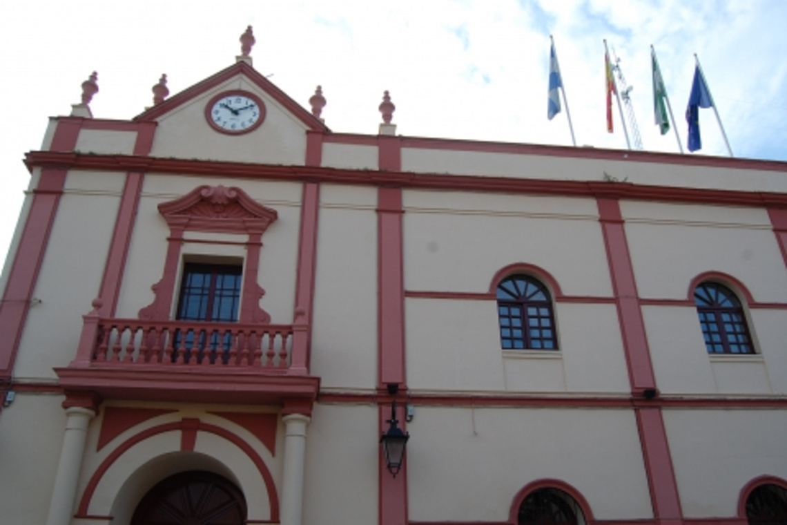LA POLICÍA LOCAL DETIENE A CINCO PERSONAS POR PINTADAS EN DIVERSAS ZONAS DE LA CIUDAD EN EL MES DE JULIO